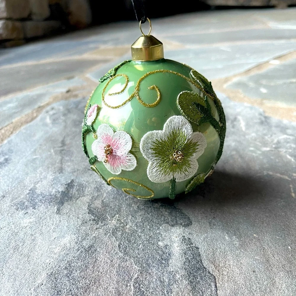 🎄New! Anthropologie Glass Ornament